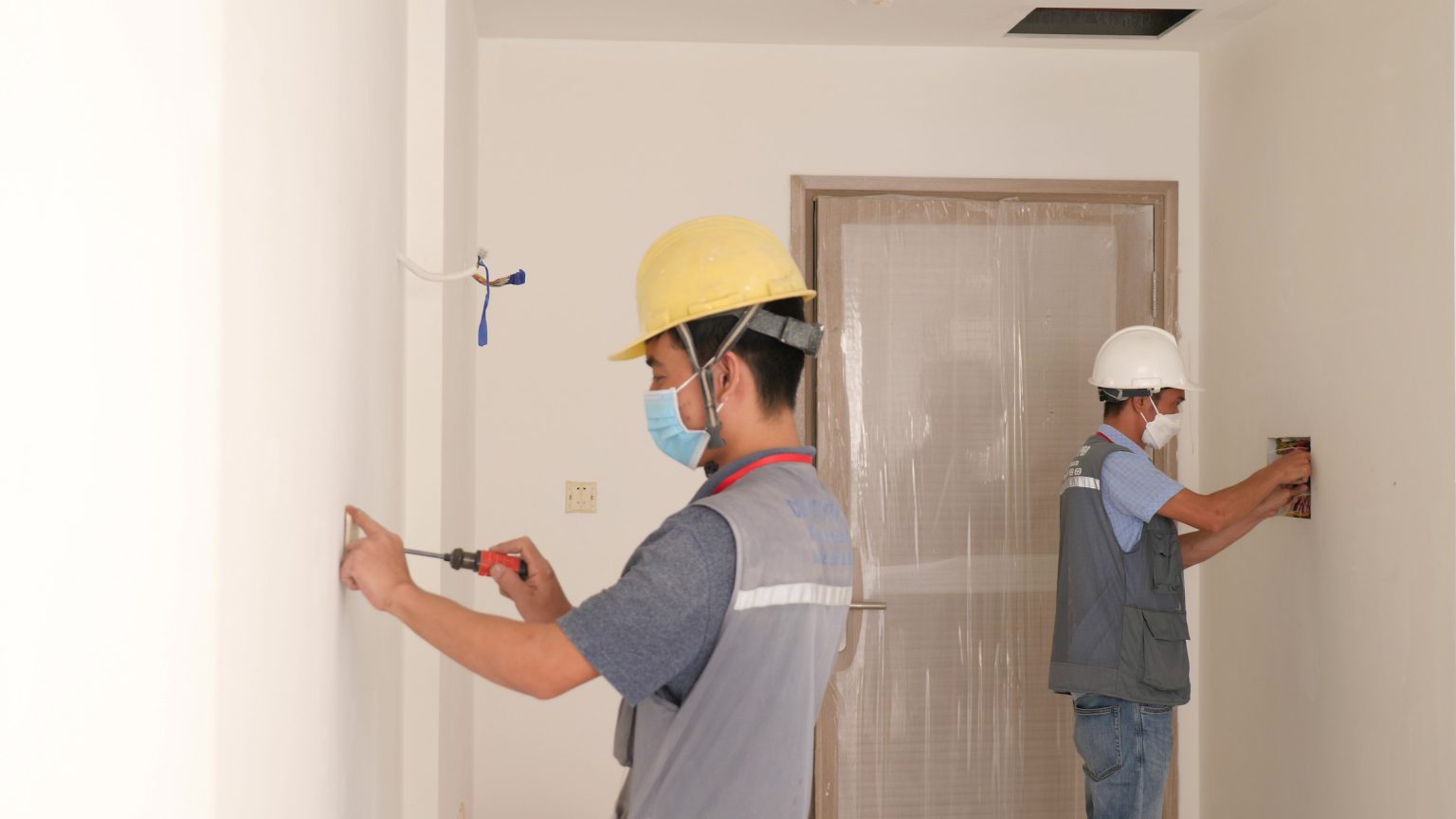 Thi công hệ thống điện tòa nhà cao tầng