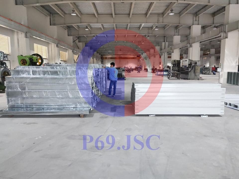 công ty MCW là nơi cung cấp các loại máng cáp giá rẻ, chất lượng