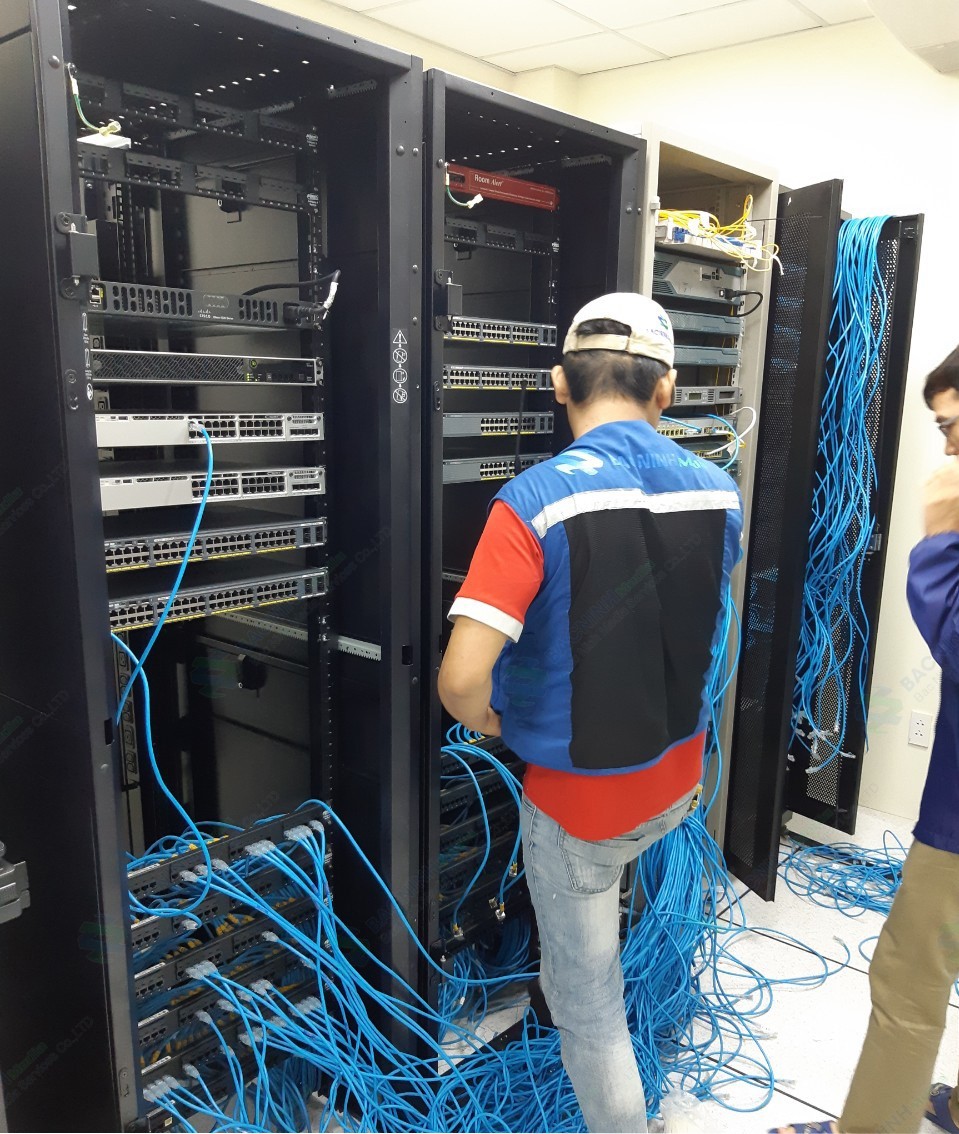 Hướng dẫn thi công mcw87.comm tủ rack đúng chuẩn đẹp nhất