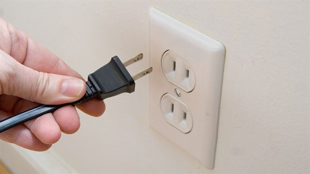 Các lưu ý khi sử dụng ổ cắm điện