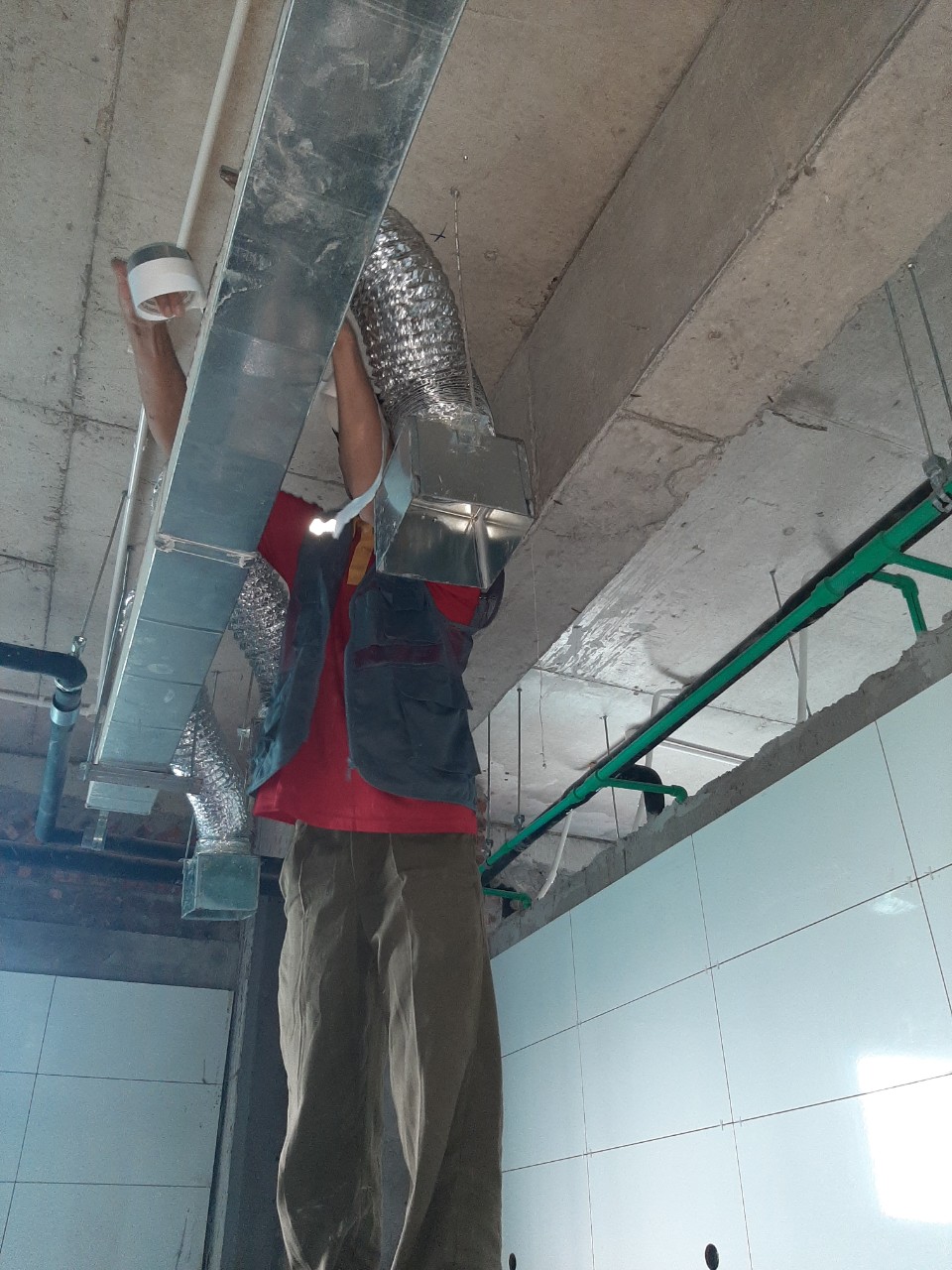 Thông tin về thi công hệ thống M&E tòa S10.03 lô A1