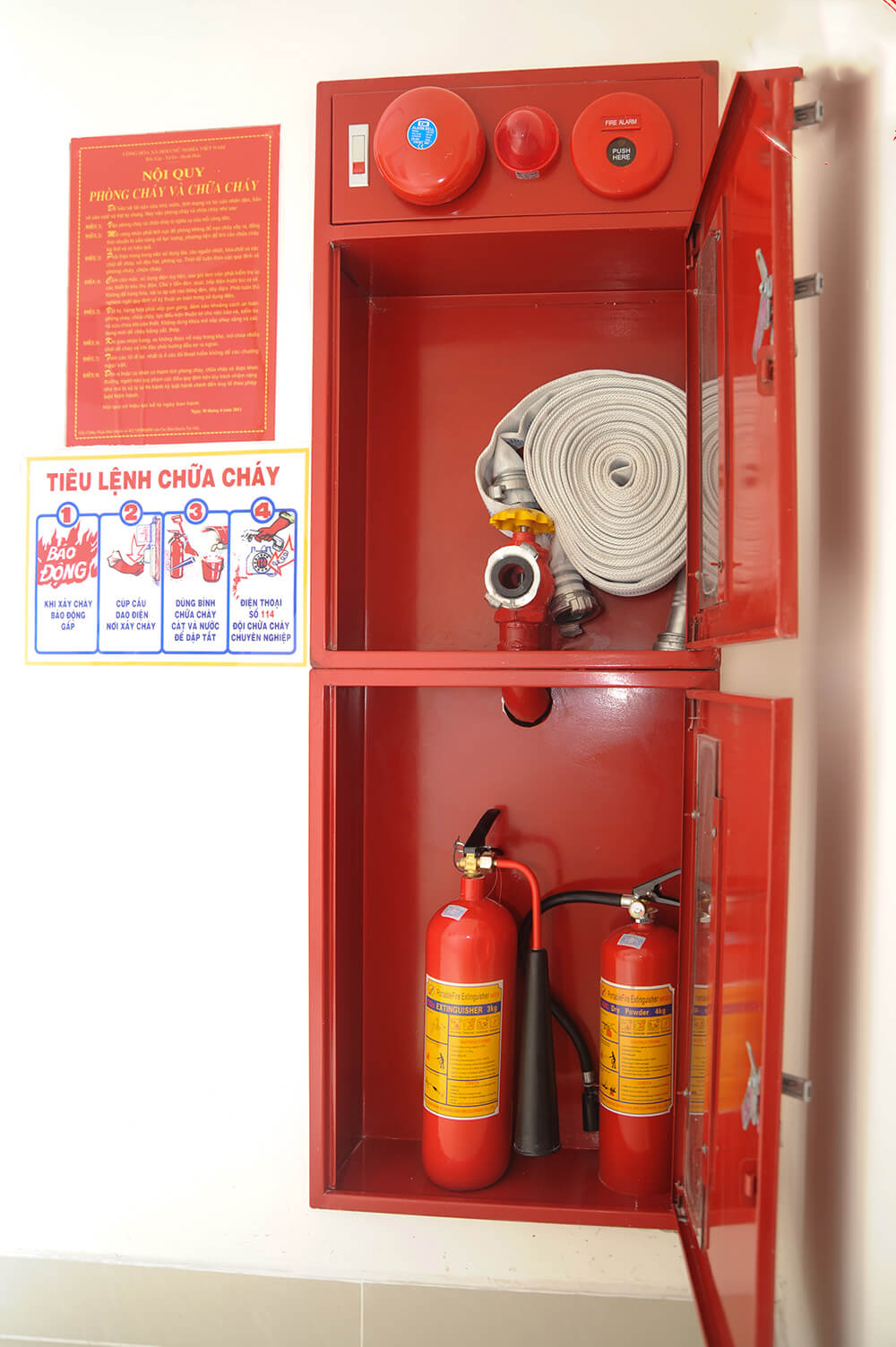 Bố trí 2 hộp phương tiện chữa cháy