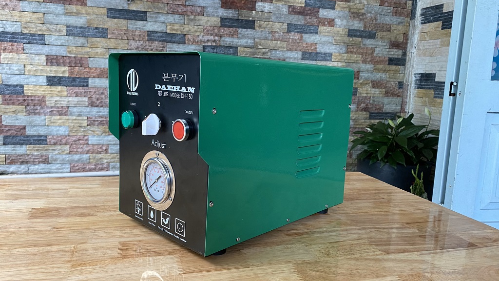 Máy bơm phun sương tưới cây DAEHAN DH 150 Máy bơm phun sương tưới cây DAEHAN DH 150